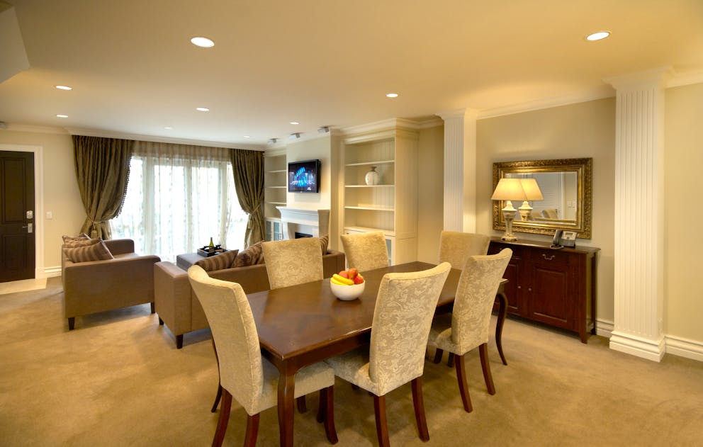 Esplanade Queenstown014 E5756 Managed by Staysouth