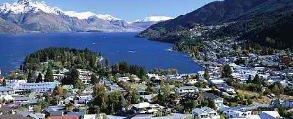 croppedimage960390 queenstown460 1651882c