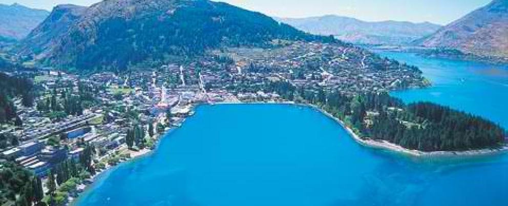 croppedimage960390 queenstown5